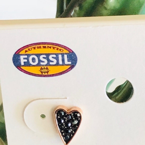 Rose Gold/Silver tone Heart & Arrow Stud Earrings - Picture 5 of 9